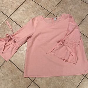J. Crew cotton poplin top in pink with 3/4 bell sleeves with ties. Size XL